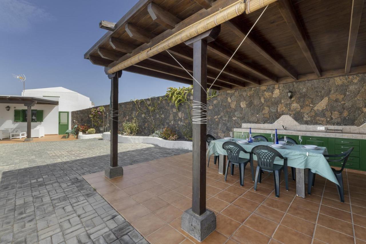 Villa Laura Guatiza Екстериор снимка